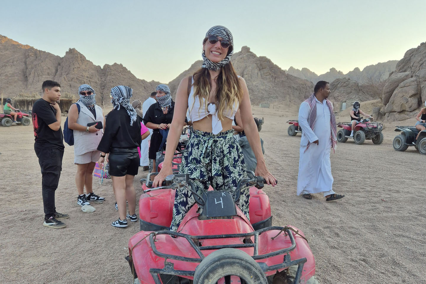 MOTORATA SEMPLICE - Tenda beduina, traversata di 25 Km (cammellata opzionale) HURGHADA - immagine 2
